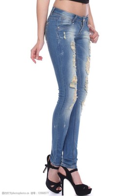 牛仔裤女模特图片