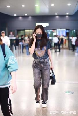 陈乔恩牛仔裤穿搭引热议，网友热议身材管理话题